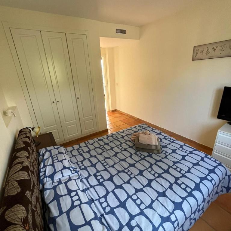 Bungalow de 3 dormitorios en Sierra Cortina - Casa de 3 dormitorios - 25