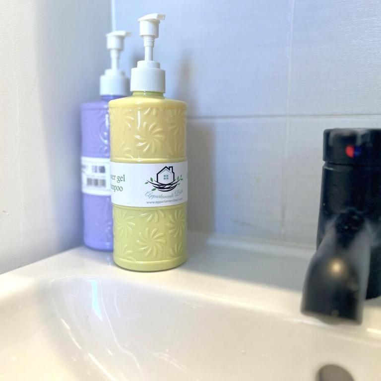 Lilacs and Lemonade - Appartamento con 1 Camera da Letto - 14