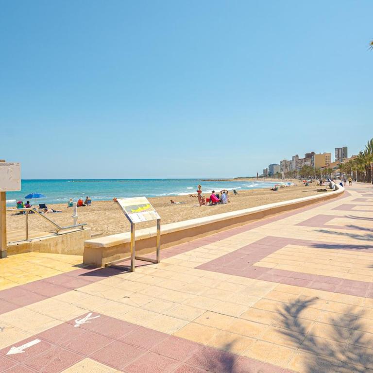Beachside Apartment Macarena - Apartamento de 3 dormitorios - 32