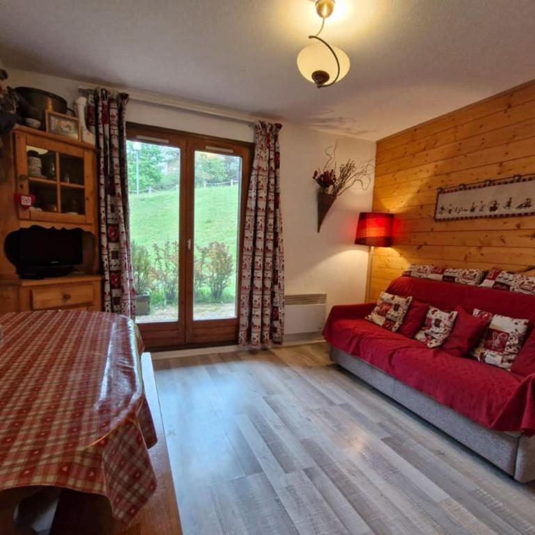 Apartment with garden in Demi-Quartier - Appartement - 1