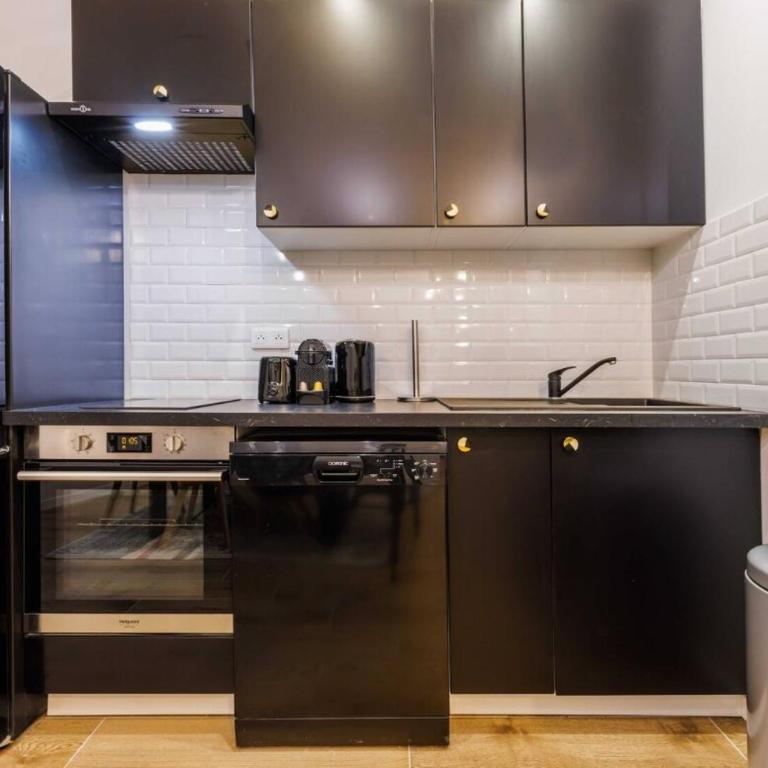 Beautiful duplex - 2BR 6P - Near Montmartre - Apartment mit 2 Schlafzimmern - 18