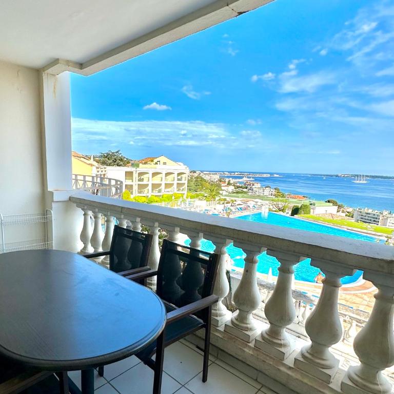 Sisley 1061 - F2 Terrasse avec vue mer - Appartement 1 Chambre - 1