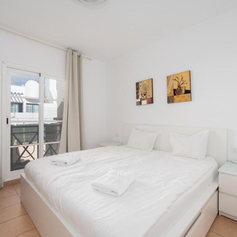 Park Beach & Pool - One-Bedroom Apartment - 6