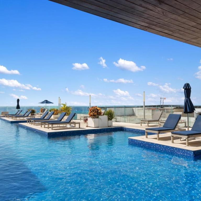 Newer Luxury 2BD Close to Ocean - Apartamento de 2 dormitorios - 1