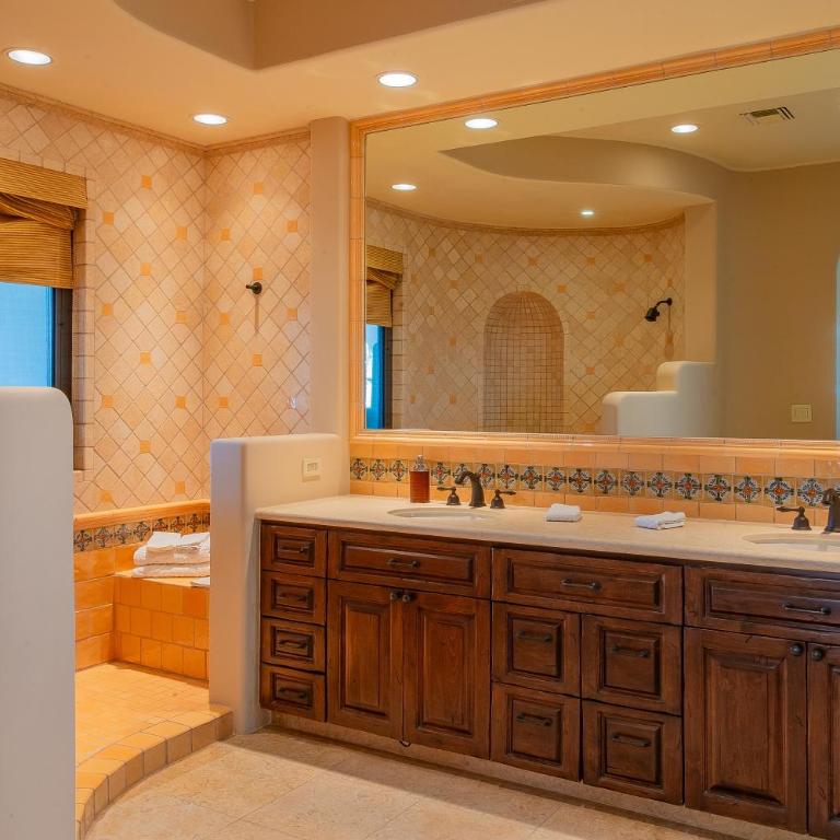 Villas Del Mar Fully Staffed and access to Golf & Palmilla Dunes Club - Deluxe Villa - 58
