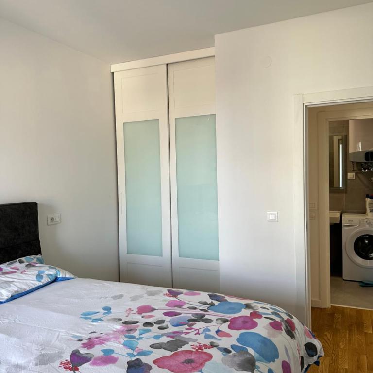 Apartment Novi Bar - One-Bedroom Premium Apartment with Ocean View - 8
