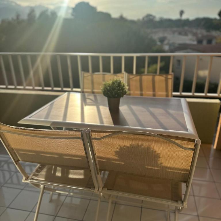 T3 - 6 personnes - Plage 350m - Piscine - Parking - Apartment mit 2 Schlafzimmern - 4