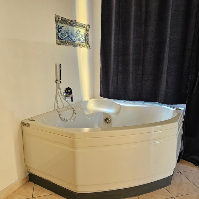 Casa Atena, spaziosa, romantica con idromassaggio privato - One-Bedroom Apartment - 33