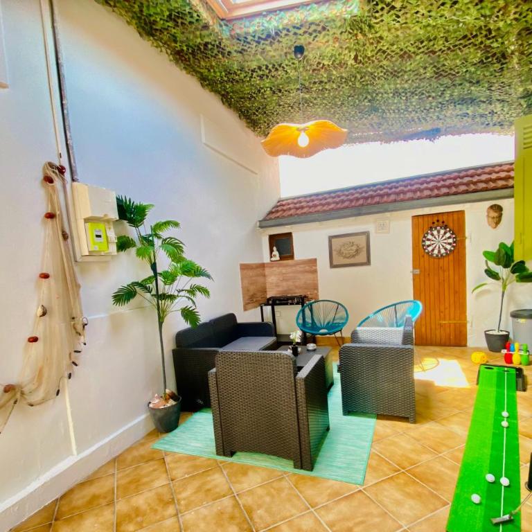 Maison proche plage et centre ville, climatisée avec ménage, draps et serviettes inclus - Maison 1 Chambre - 3