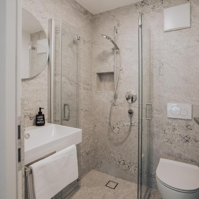 Apart Suites Gravbach - Appartamento con 2 Camere da Letto, Balcone e Terrazza - 10