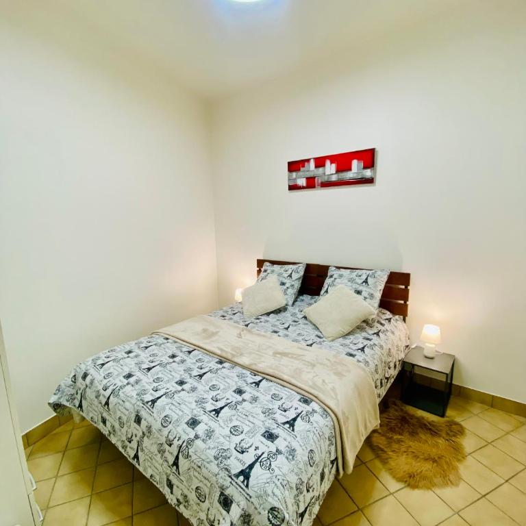 Maison proche plage et centre ville, climatisée avec ménage, draps et serviettes inclus - Maison 1 Chambre - 6