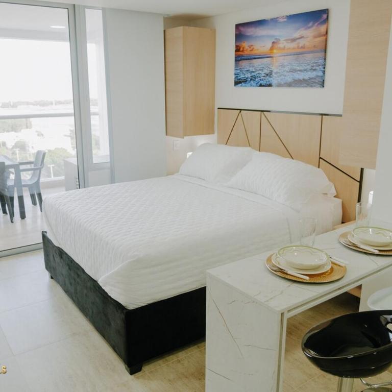 Modern Apartasuit Cartagena Beach - One-Bedroom Apartment - 19