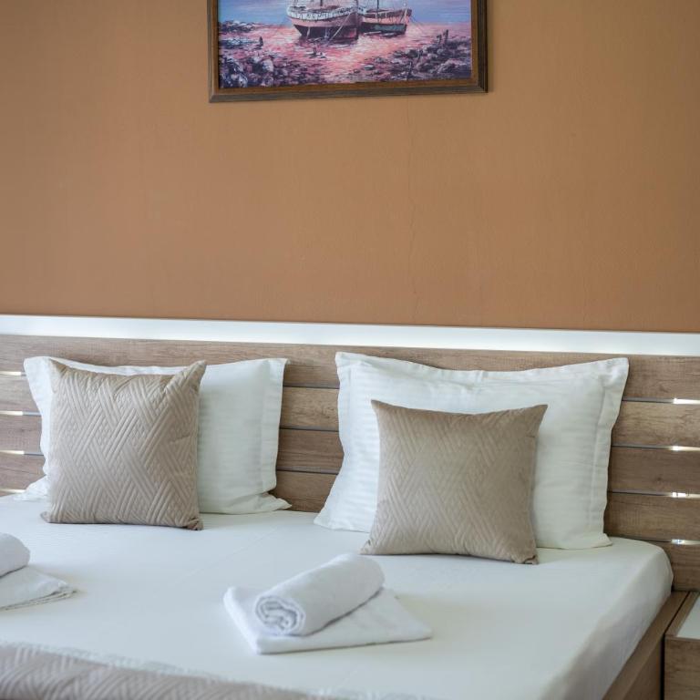 Apartments Unikat - Deluks Dvokrevetna Soba sa Bračnim Krevetom - 8