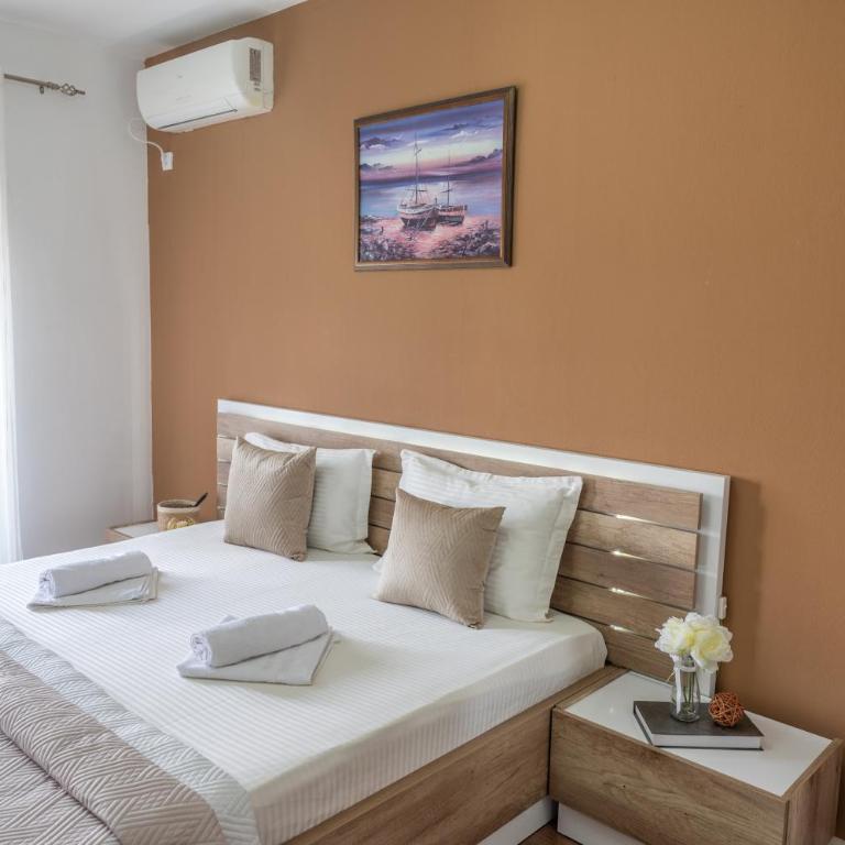 Apartments Unikat - Deluks Dvokrevetna Soba sa Bračnim Krevetom - 3