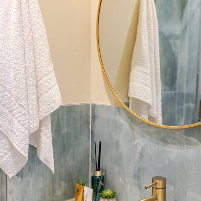 Center Rooms - Camera Matrimoniale con Bagno Privato - 7