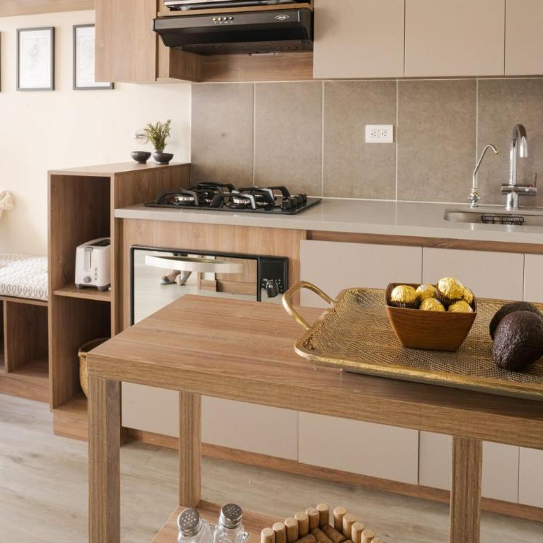 Cozy, Bright & Organic Apt in tradicional Laureles - One-Bedroom Apartment - 11