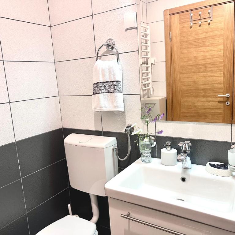 Vália - One-Bedroom Apartment - 17