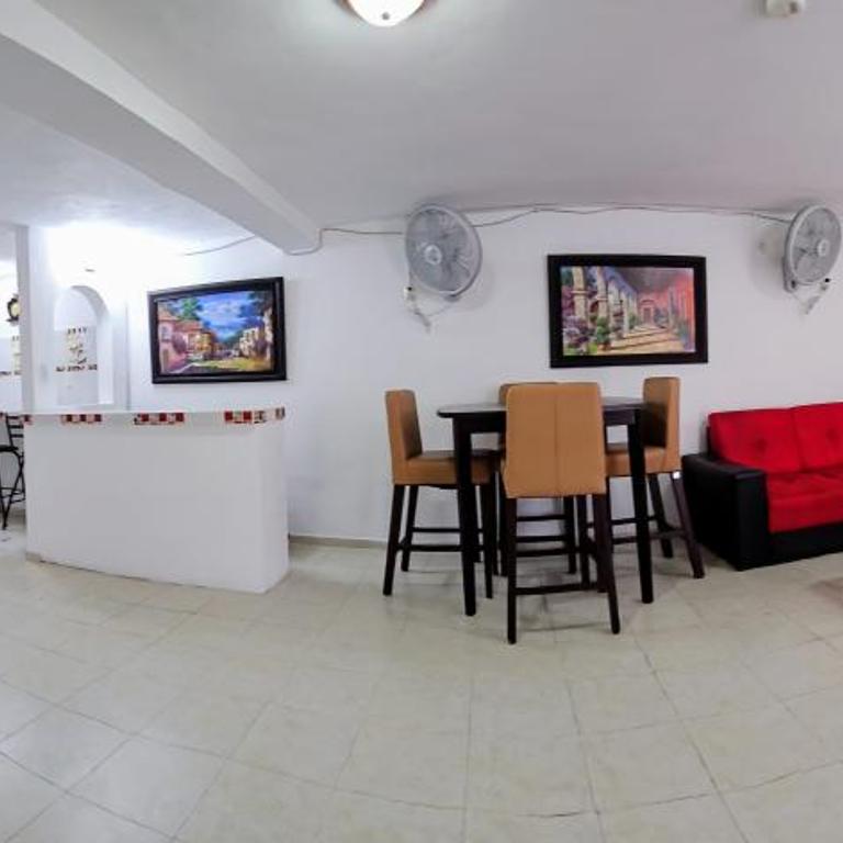 Book & Sleep Cancun - Double Room with Private Bathroom - 5