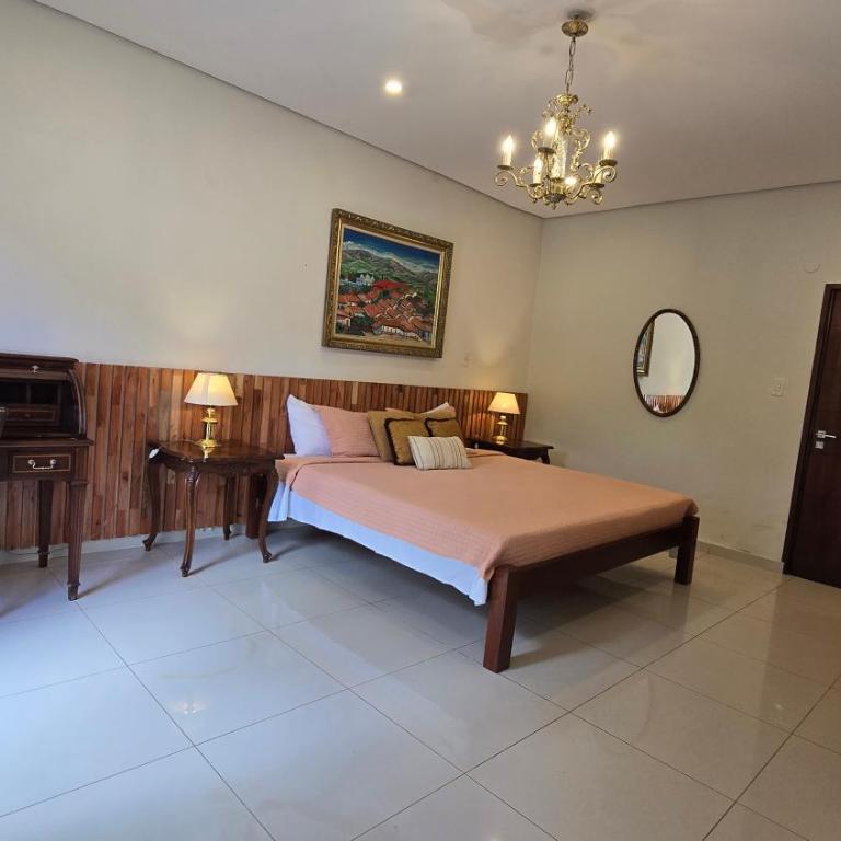 Estanzuela Eco Lodge - Deluxe King Room - 7