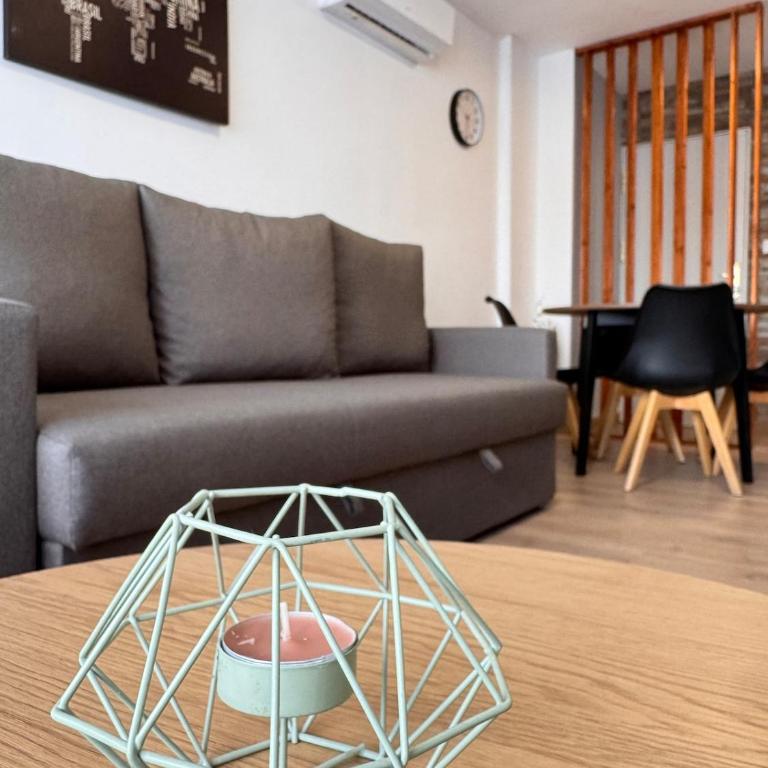 Nice apartment 150m from the beach with parking - Three-Bedroom Apartment - 1