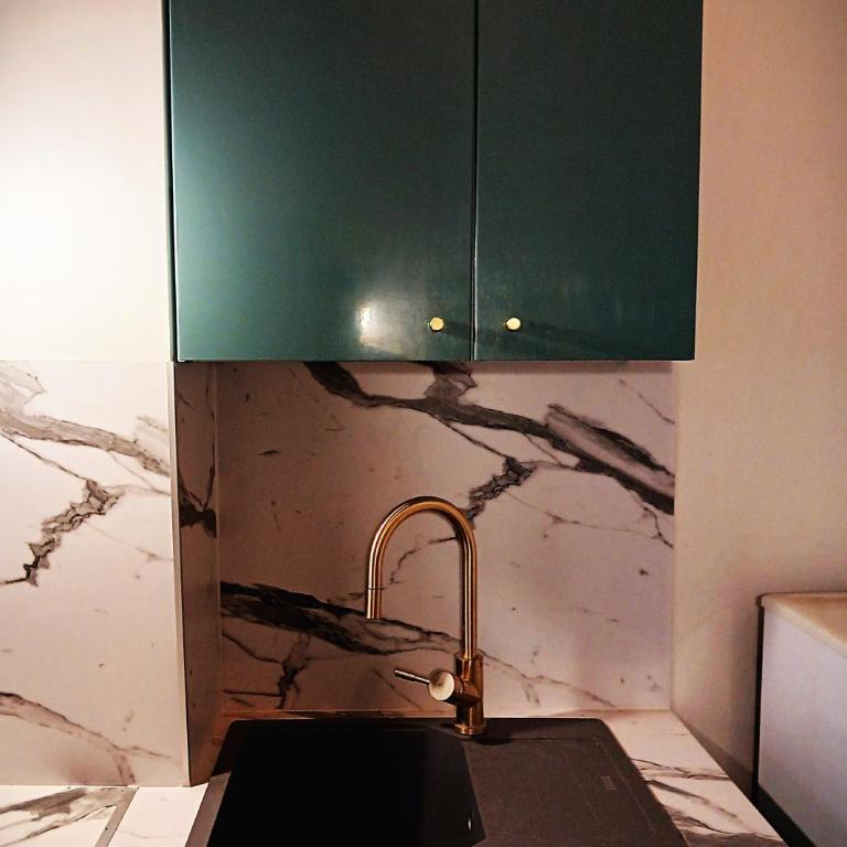 Appartement de Charme sur l'Île Saint-Louis - Élégance & Authenticité au Cœur de Paris - Appartement 1 Chambre - 4