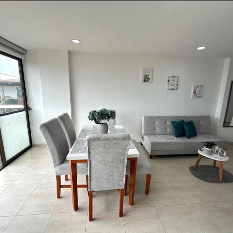 Apartamento con hermosa vista a 5 minutos del parque del café - Two-Bedroom Apartment - 5