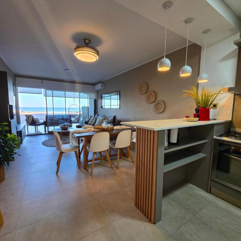 Departamento con salida directa a la playa - Apartamento de 1 dormitorio con vistas a la piscina - 21