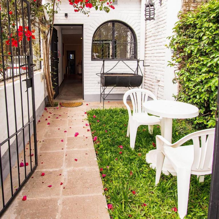 Lo de Sara. Casa pequeña al pie del cerro - Two-Bedroom Apartment - 2