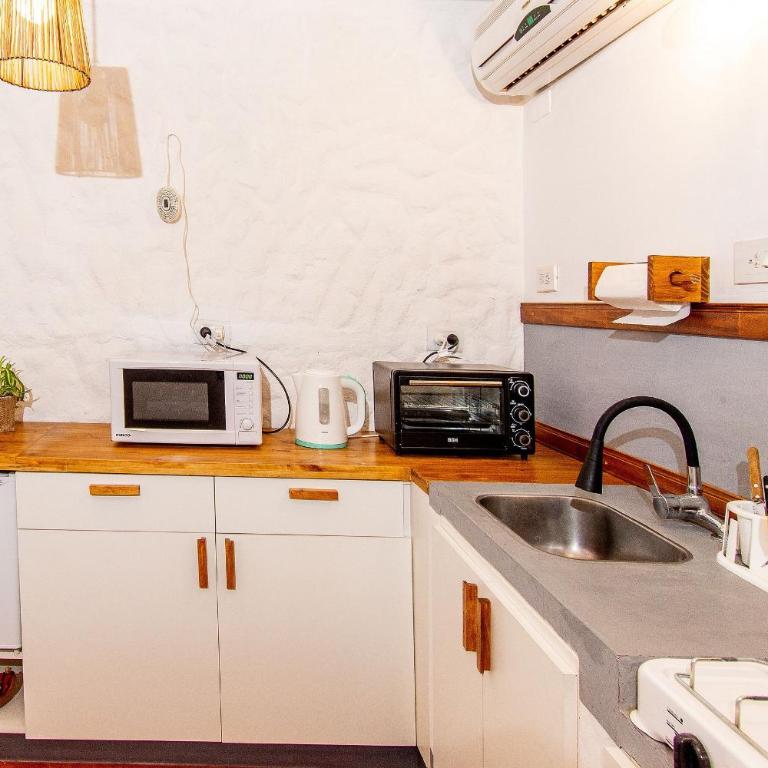 Lo de Sara. Casa pequeña al pie del cerro - Two-Bedroom Apartment - 15