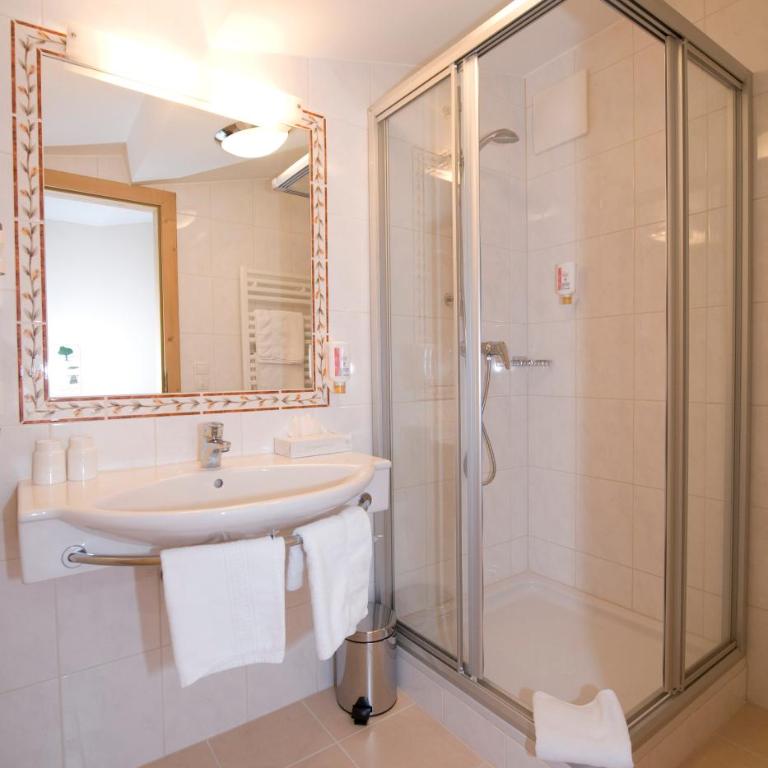 Hotel Hanneshof inklusive SommerCard - Doppelzimmer mit Balkon - 2