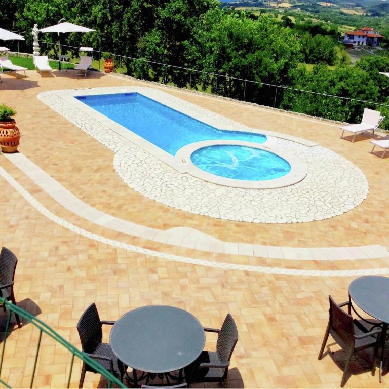 Peaceful Villa in Montefiascone with Bubble Bath - Villa mit 10 Schlafzimmern - 25