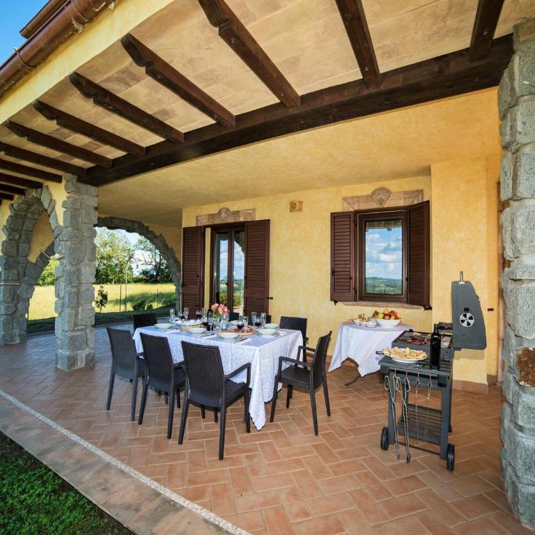 Peaceful Villa in Montefiascone with Bubble Bath - Villa mit 10 Schlafzimmern - 3