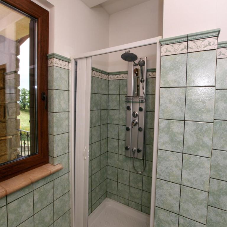 Peaceful Villa in Montefiascone with Bubble Bath - Villa mit 10 Schlafzimmern - 34