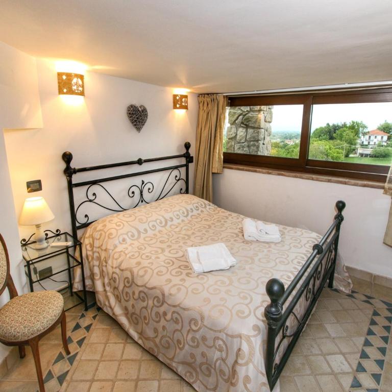 Peaceful Villa in Montefiascone with Bubble Bath - Villa mit 10 Schlafzimmern - 5