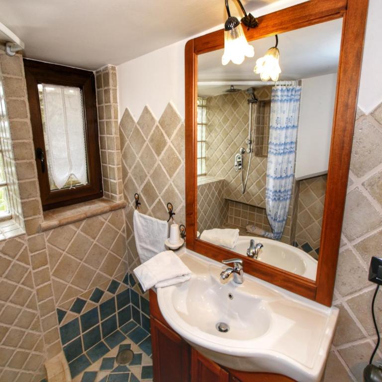 Peaceful Villa in Montefiascone with Bubble Bath - Villa mit 10 Schlafzimmern - 33