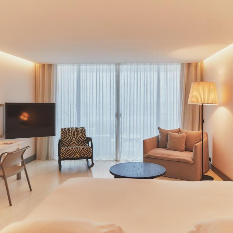 Hôtel Plage Palace & Spa - Suite Junior au 1er Étage - Vue sur Mer - 2