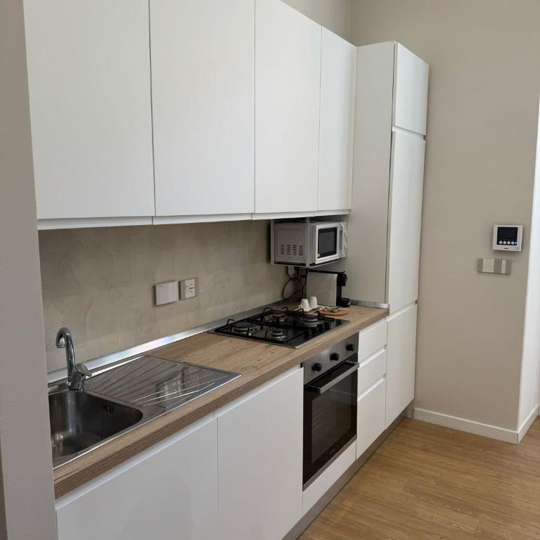 GOA SEA APARTMENT - appartamento in centro Garden&freepark - Two-Bedroom Apartment with Garden View - 5
