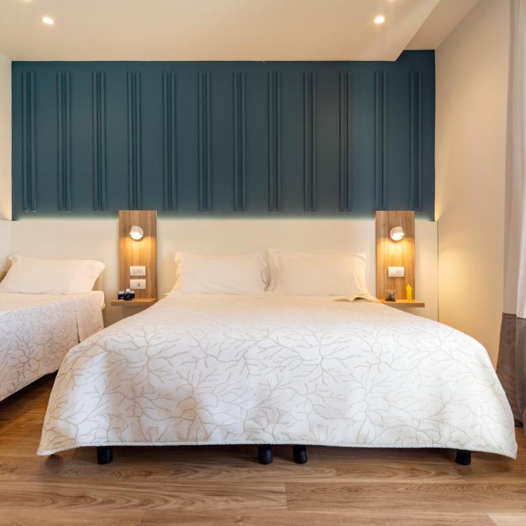 Hotel Gemma - Family Room with Side Sea View - 9