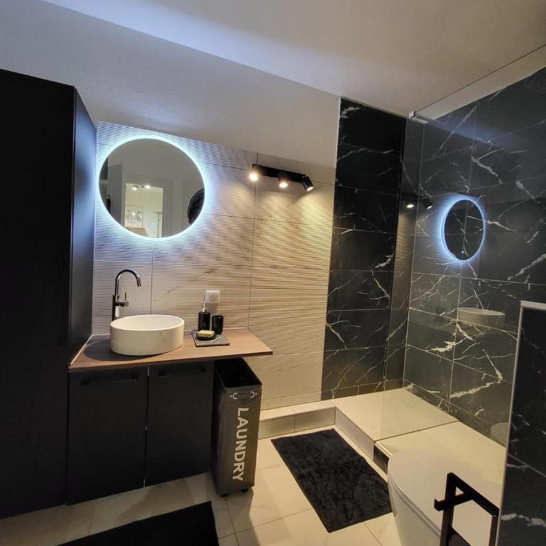 Lambert City Appartement Centre Mulhouse - Appartamento con 1 Camera da Letto - 8