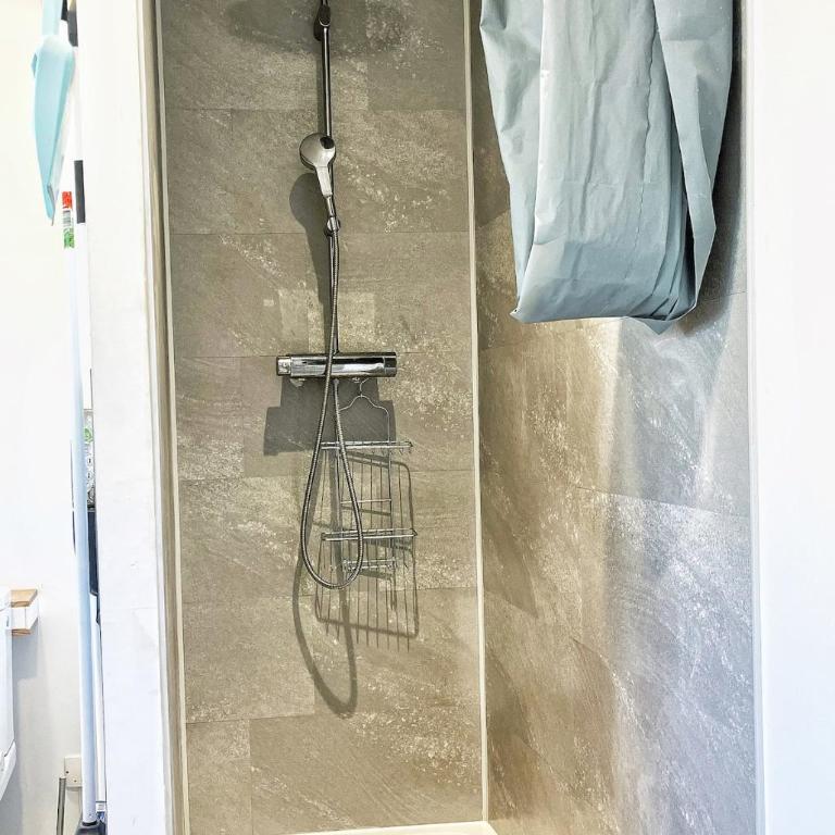 Studio cosy idéal couples ou pros - Appartement 1 Chambre - 11