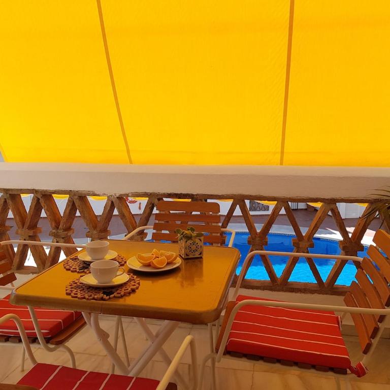 Peaceful 1BR Getaway - Walk to Beach and Train - One-Bedroom Apartment with Balcony - 20