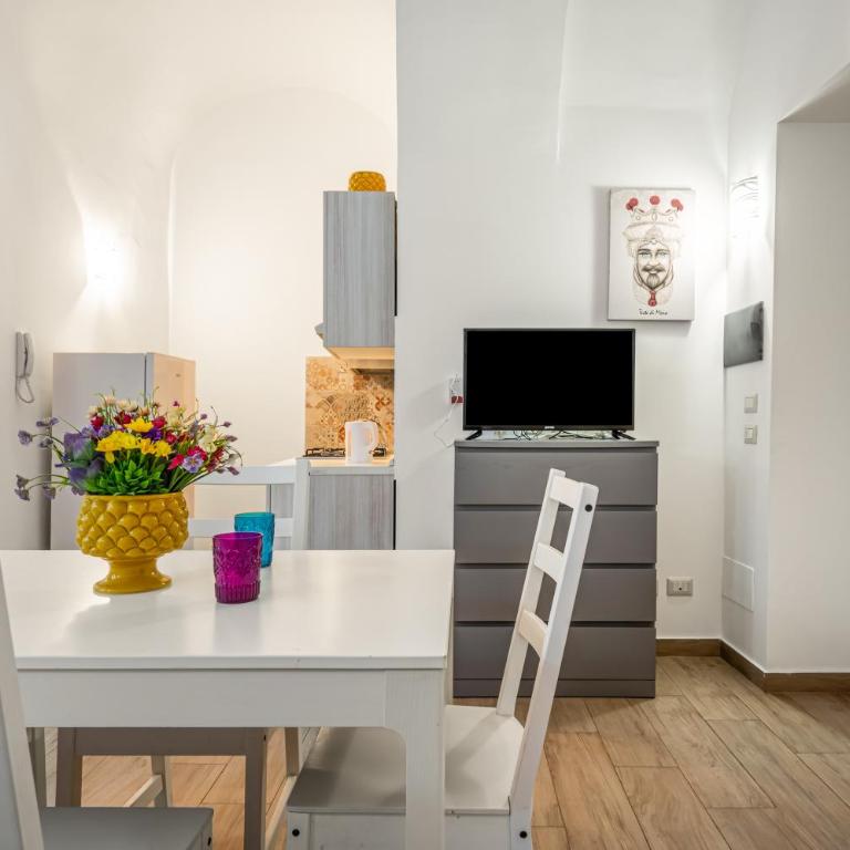 GuestHost - Storie di Lava e l'Angolo dell'Elefante Apartments - Appartamento con 1 Camera da Letto - 5