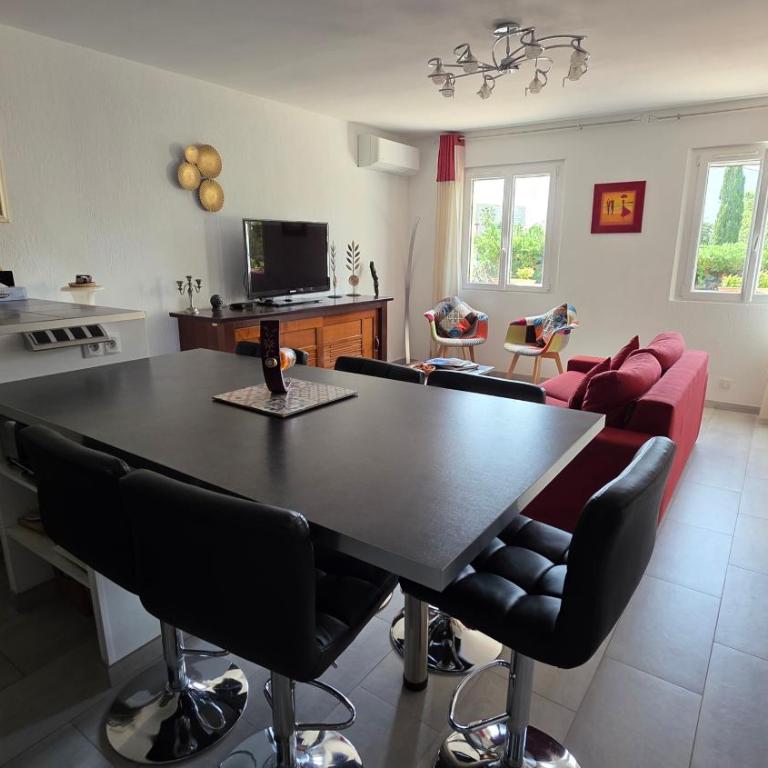 Entire ground floor in beautiful villa - Casa de 2 dormitorios - 10