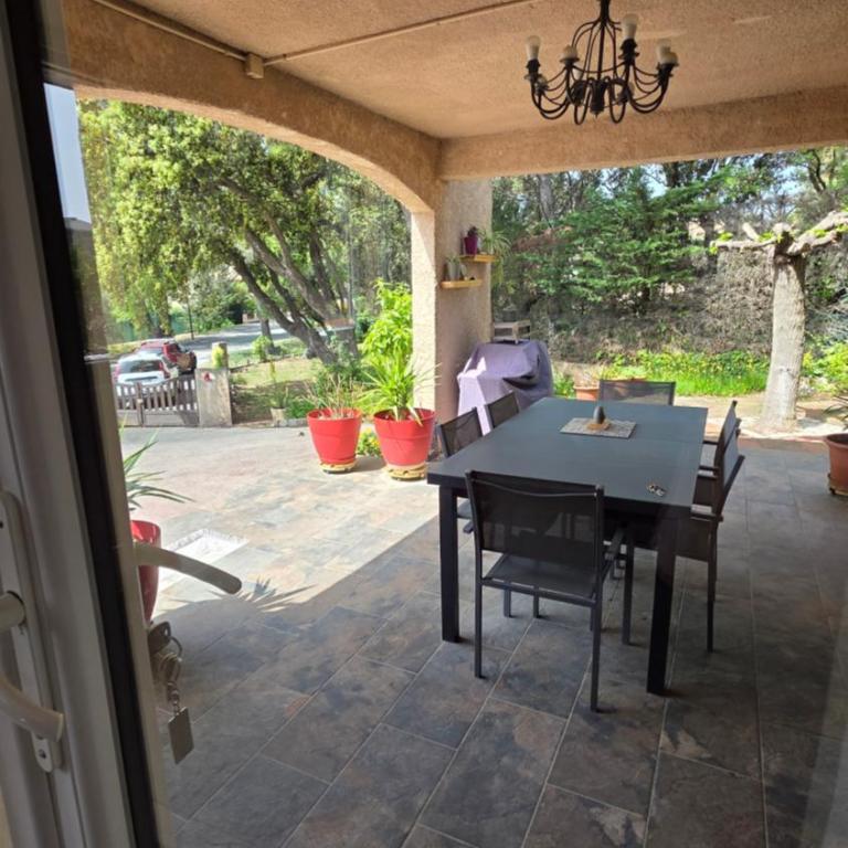 Entire ground floor in beautiful villa - Casa de 2 dormitorios - 44