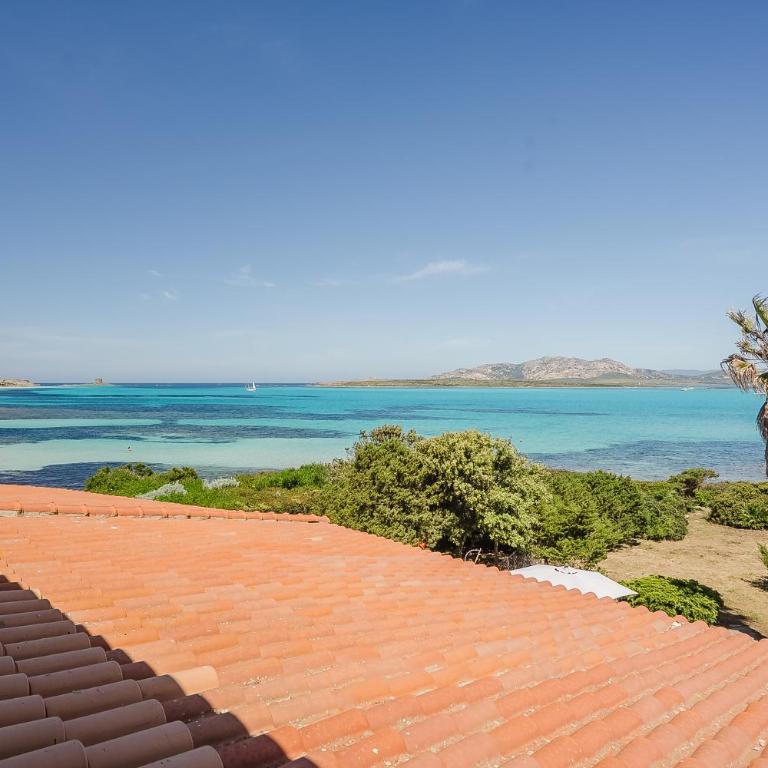 Villa Iole, con accesso alla spiaggia - Hosty Sardegna - Villa - 8