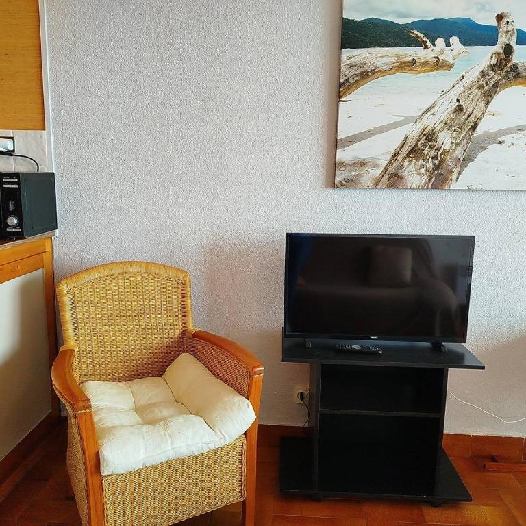 T2 face mer avec parking à deux pas de la plage et des commerces -4GAL502 - Apartment mit Meerblick - 18