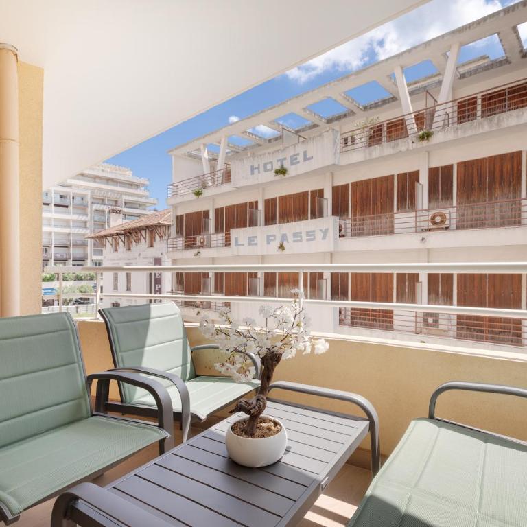 6 couchages Juan Les Pins Centre 22 Louis Gallet - Appartement 2 Chambres - 6