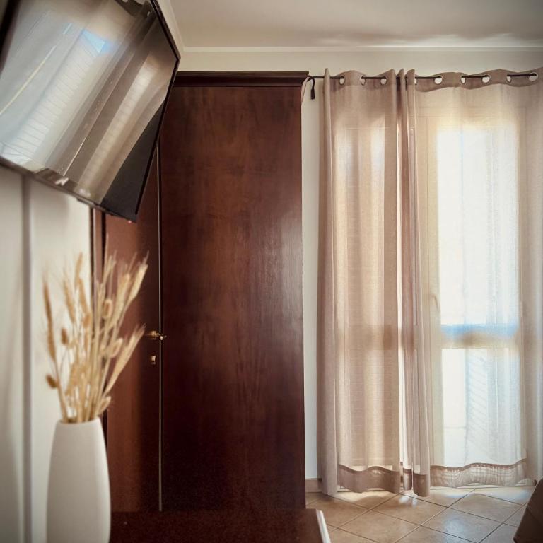 Freya Rooms - Camera Matrimoniale con Balcone - 6