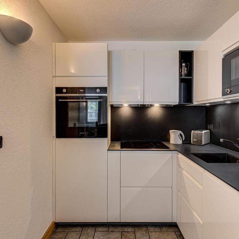 Apartment Winn, Alpes Agency, Central Chamonix, Sleeps 6 - Appartamento con 3 Camere da Letto - 4