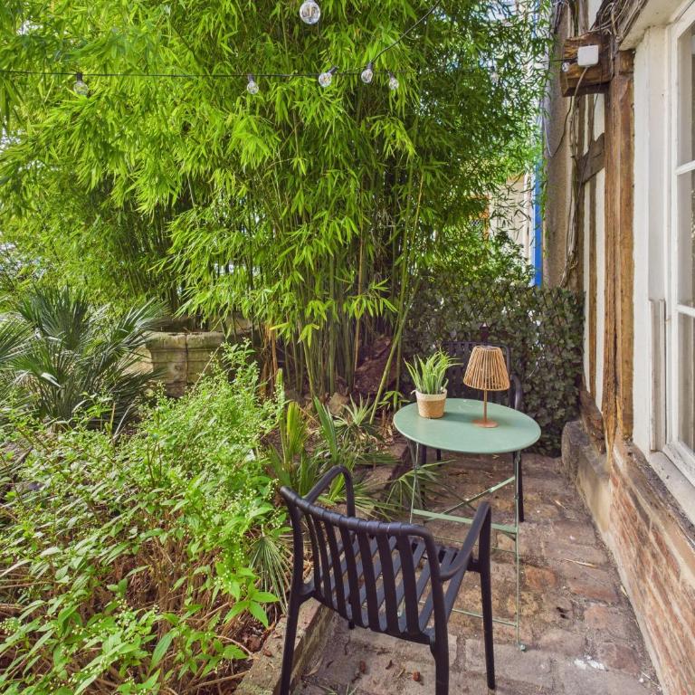 La Parisienne Coquine Love and Plaisir - Love Room - Apartment - 20